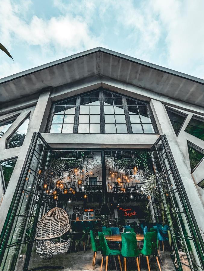 Park Resort Mtirala National Park Chakvistavi ภายนอก รูปภาพ