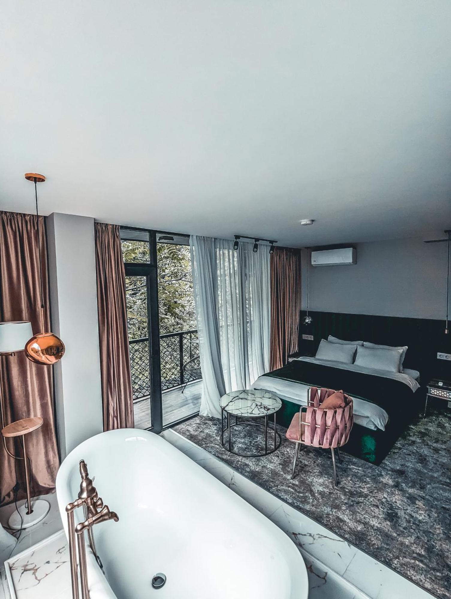 Park Resort Mtirala National Park Chakvistavi ภายนอก รูปภาพ